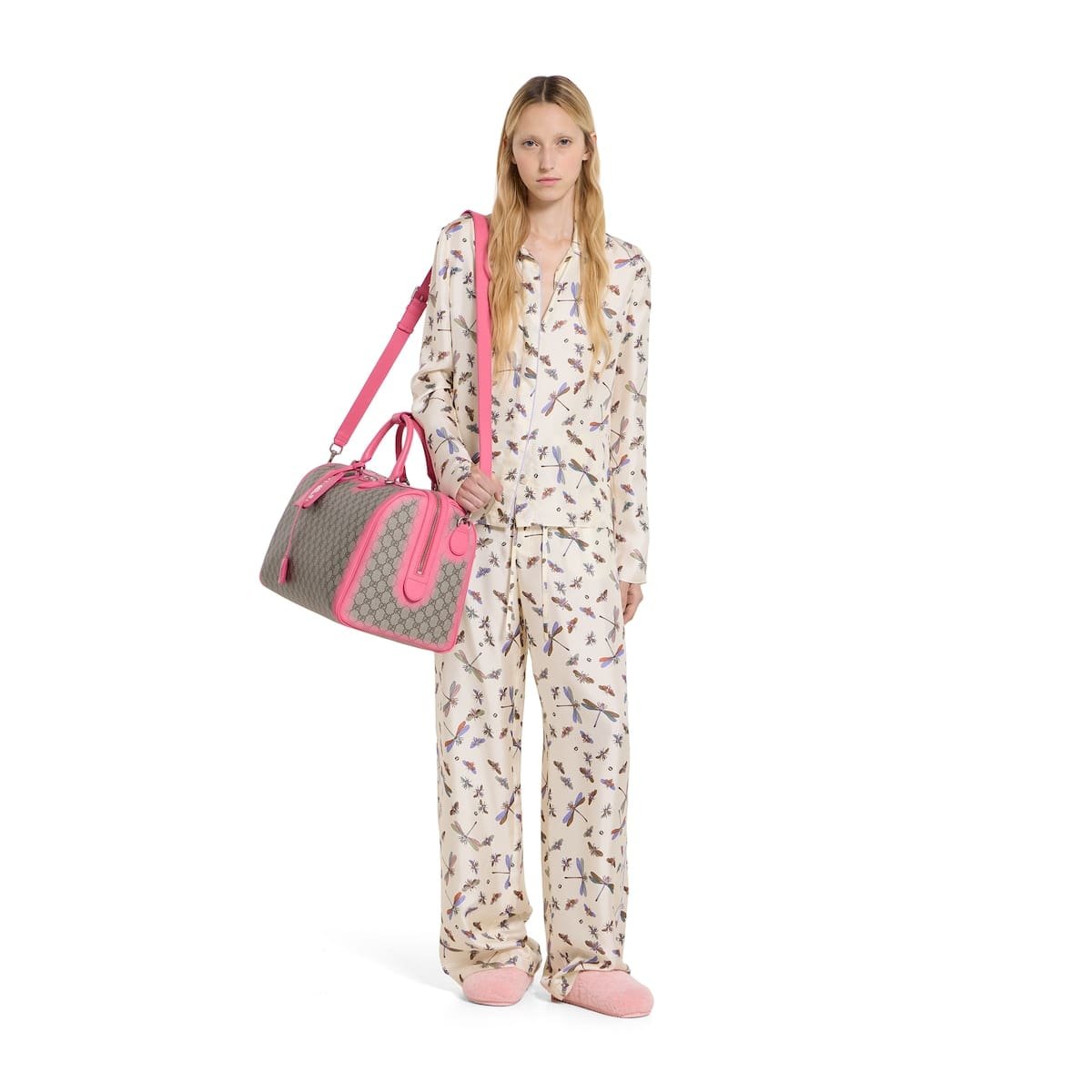 Gvc*1 medium duffle bag