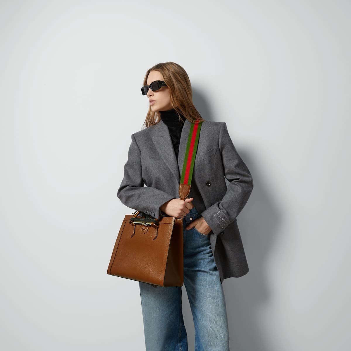 Gvc*1 Diana large tote bag