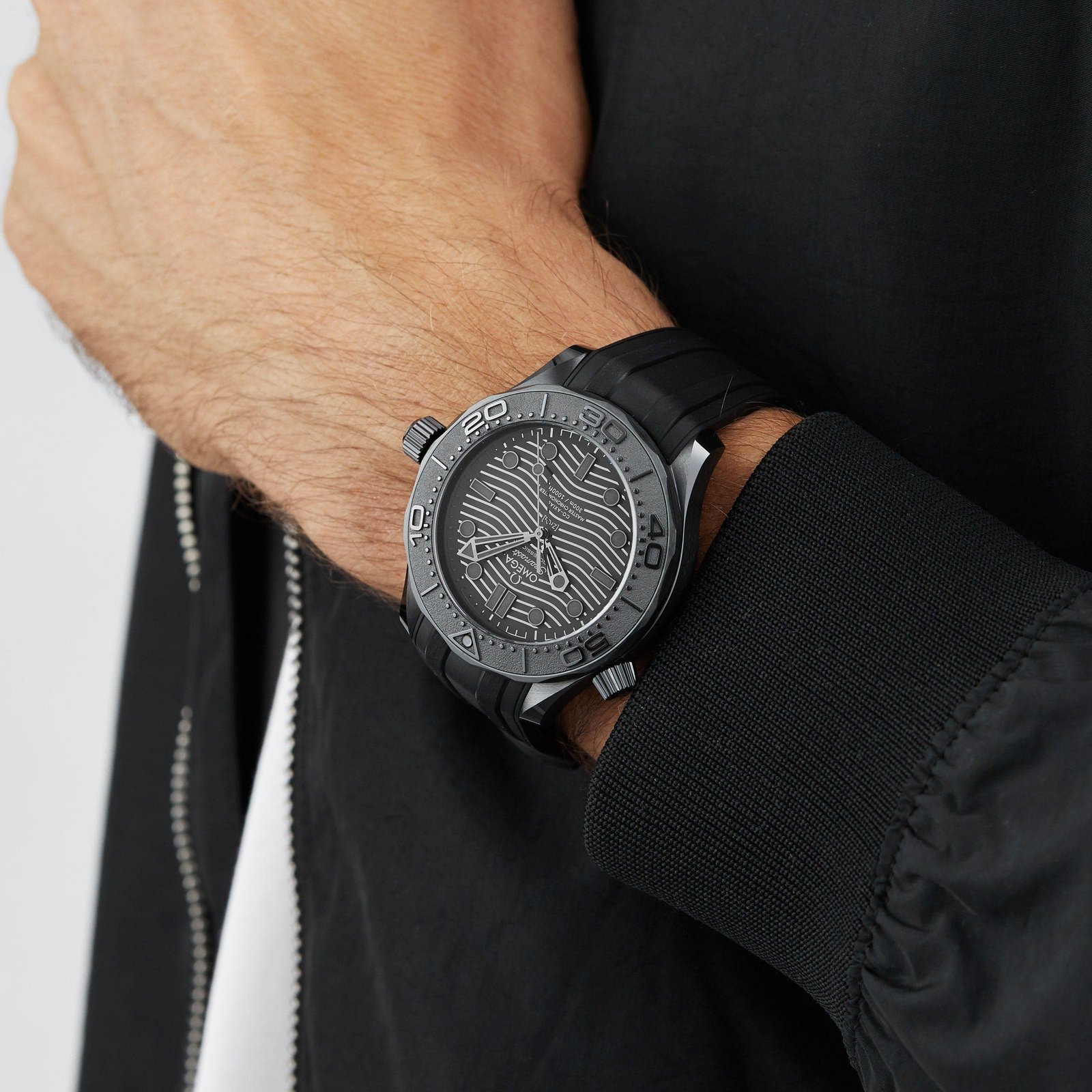 0me*ga Seamaster Diver 300M Black Black Edition
