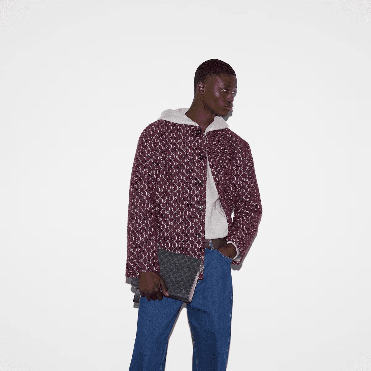 Gvc*1 pouch with grey trim