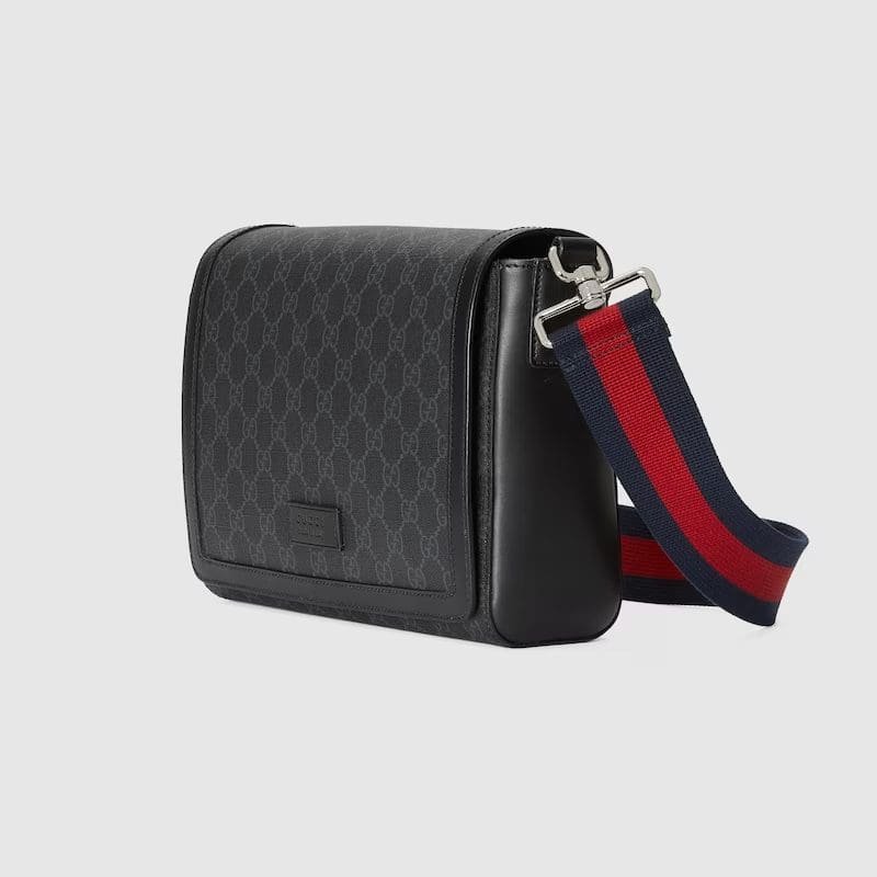 Gvc*1 CROSSBODY BAG