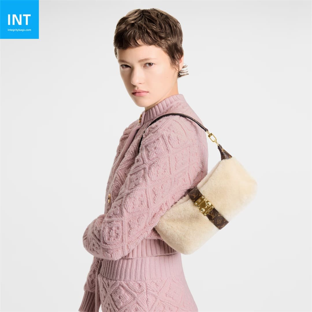 L0vis Vvtt0n M26245 POCHETTE MIA