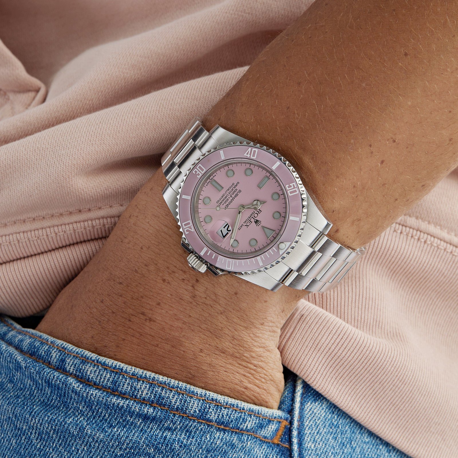 R01ex Submariner Date 116610LN Stainless Steel With Aftermarket Custom Made Pink Dial (2019)
