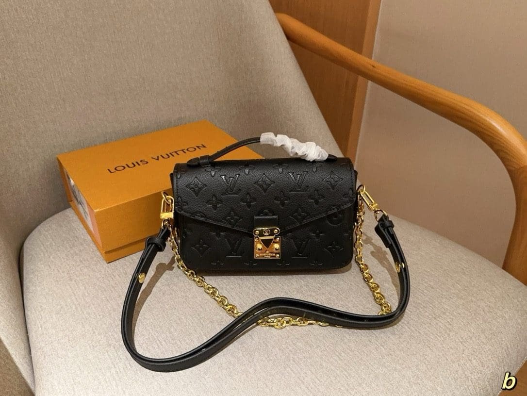 L0vis Vvtt0n M46595 Pochette Métis East West
