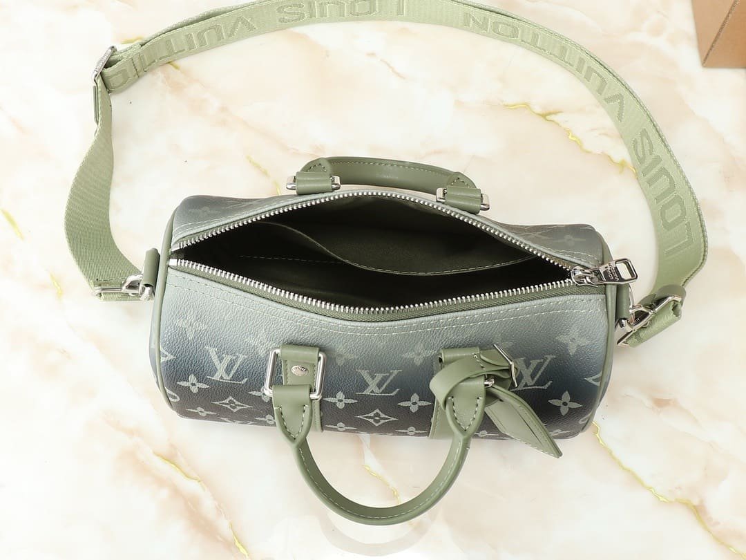 L0vis Vvtt0n M11591 KEEPALL BANDOULIÈRE 25 handbag