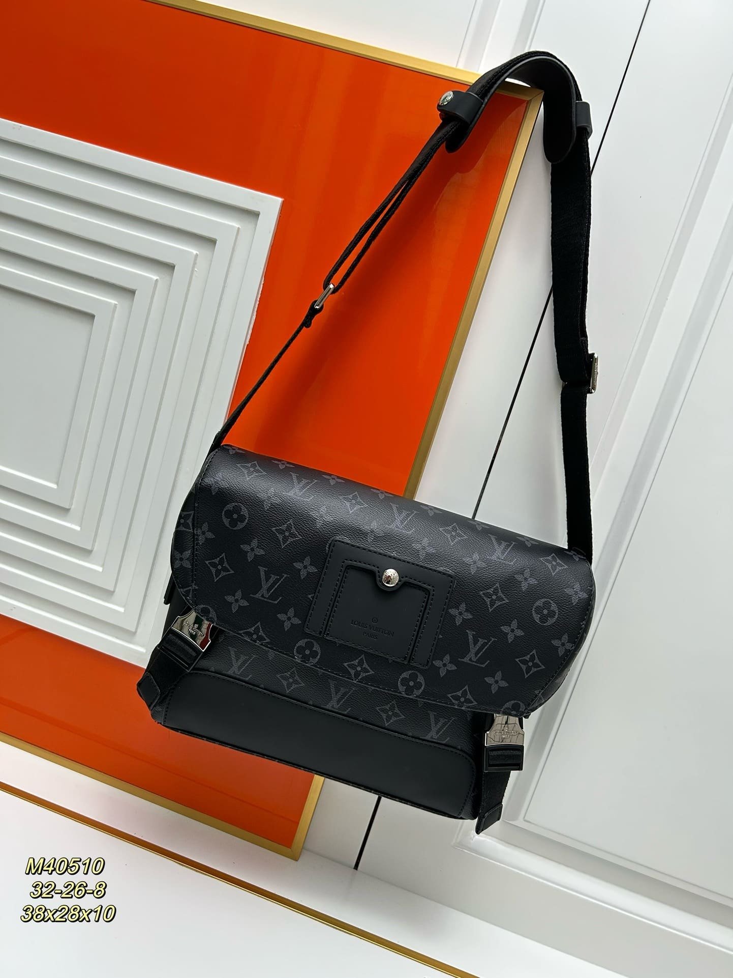 L0vis Vvtt0n Messenger MM Voyager M40510