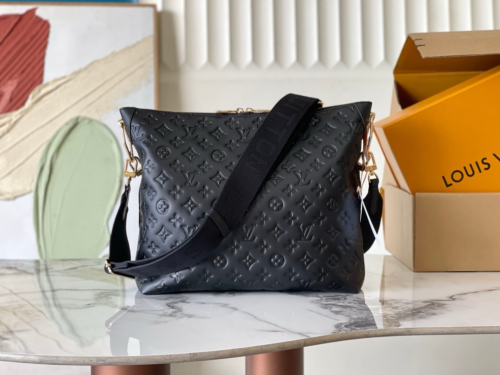 L0vis Vvtt0n M12068 Coussin Hobo MM