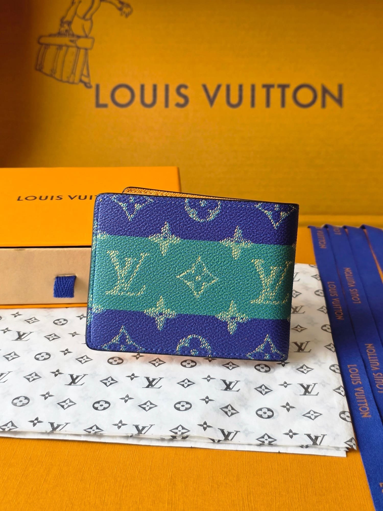 L0vis Vvtt0n M25795 Slender Wallet