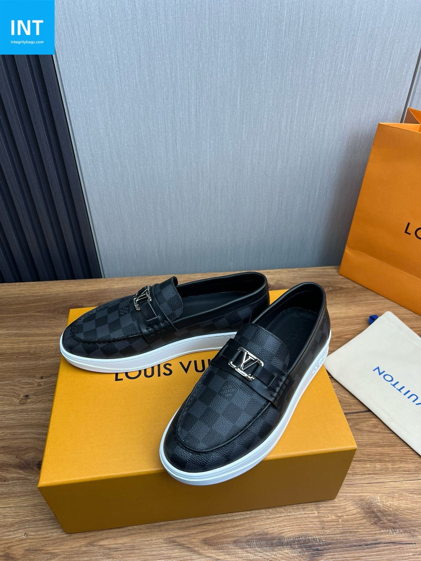 L0vis Vvtt0n Shoes | Mastercraft Quality