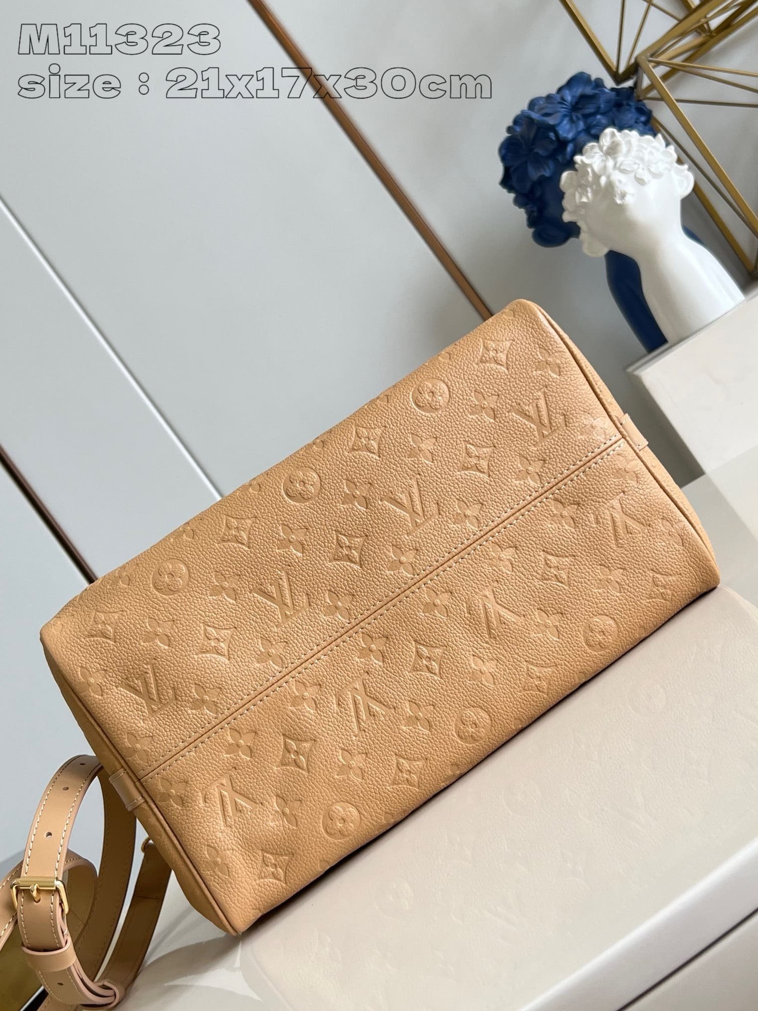 L0vis Vvtt0n M11323 Speedy Soft 30