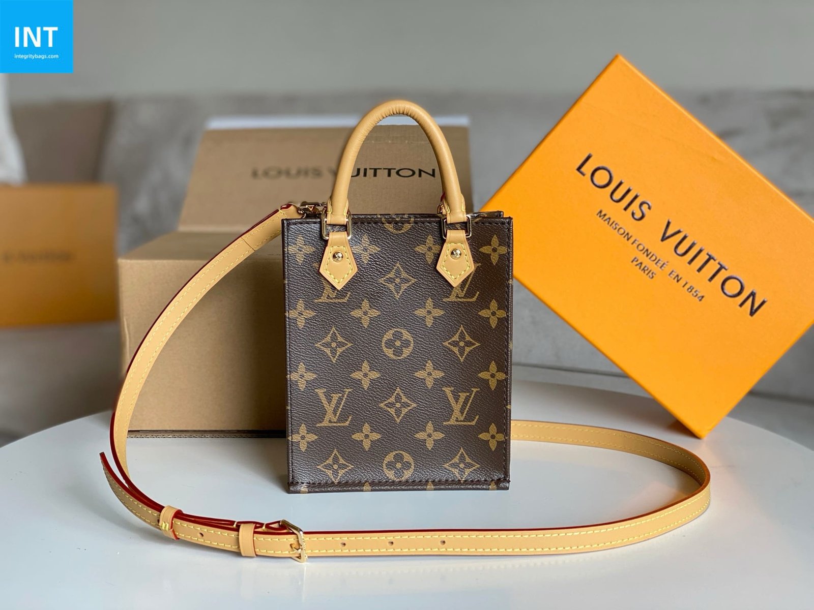 L0vis Vvtt0n M81295 Petit Sac Plat