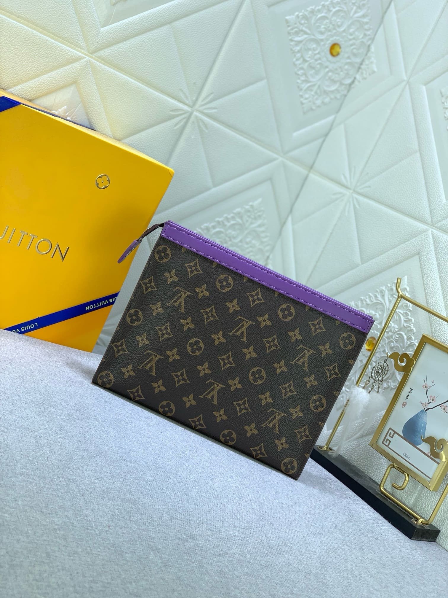 L0vis Vvtt0n Pochette Voyage MM M82859