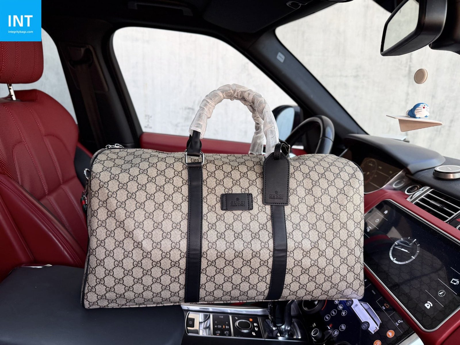 Gvc*1 LARGE DUFFLE BAG