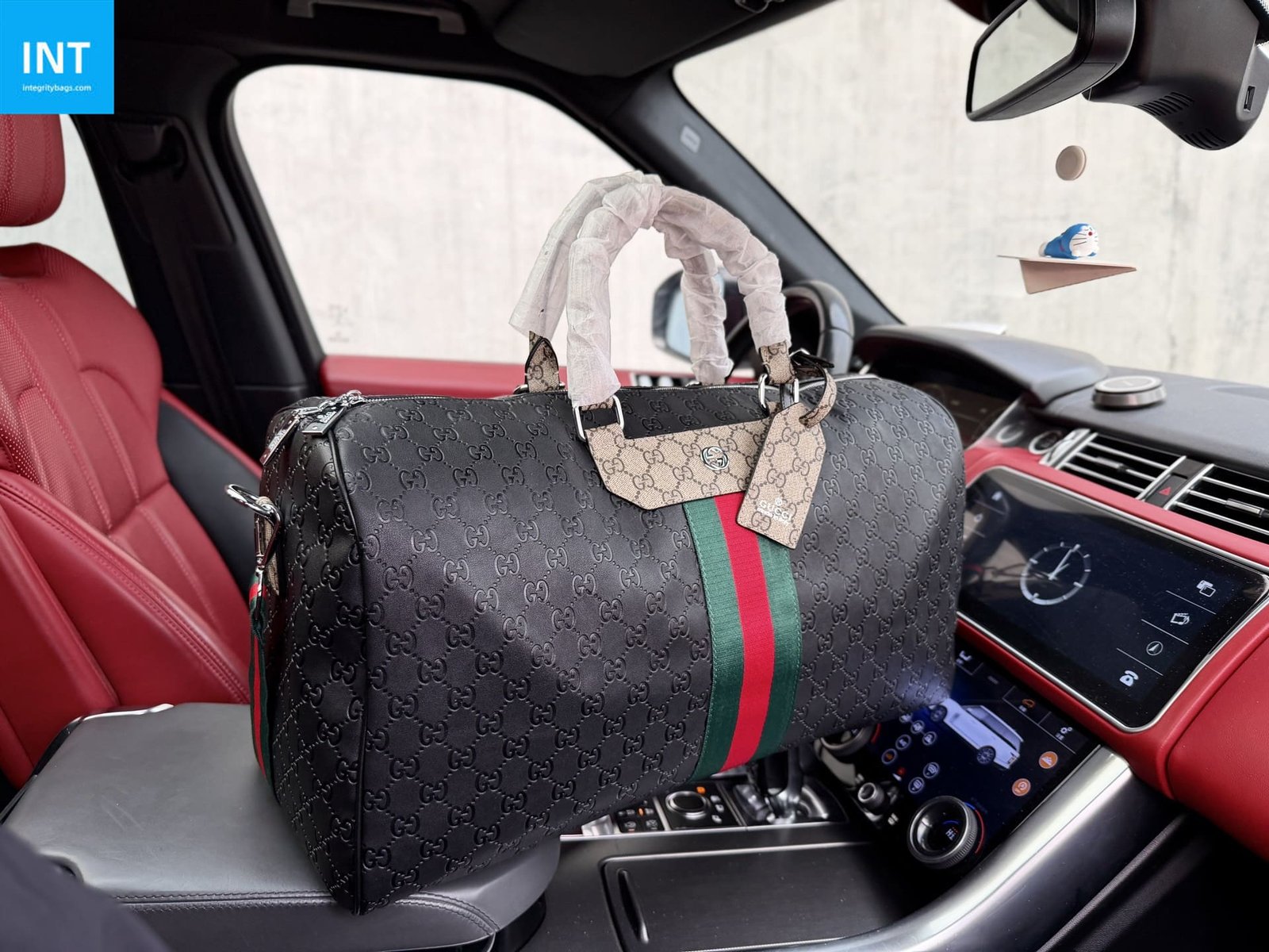 Gvc*1 LARGE DUFFLE BAG