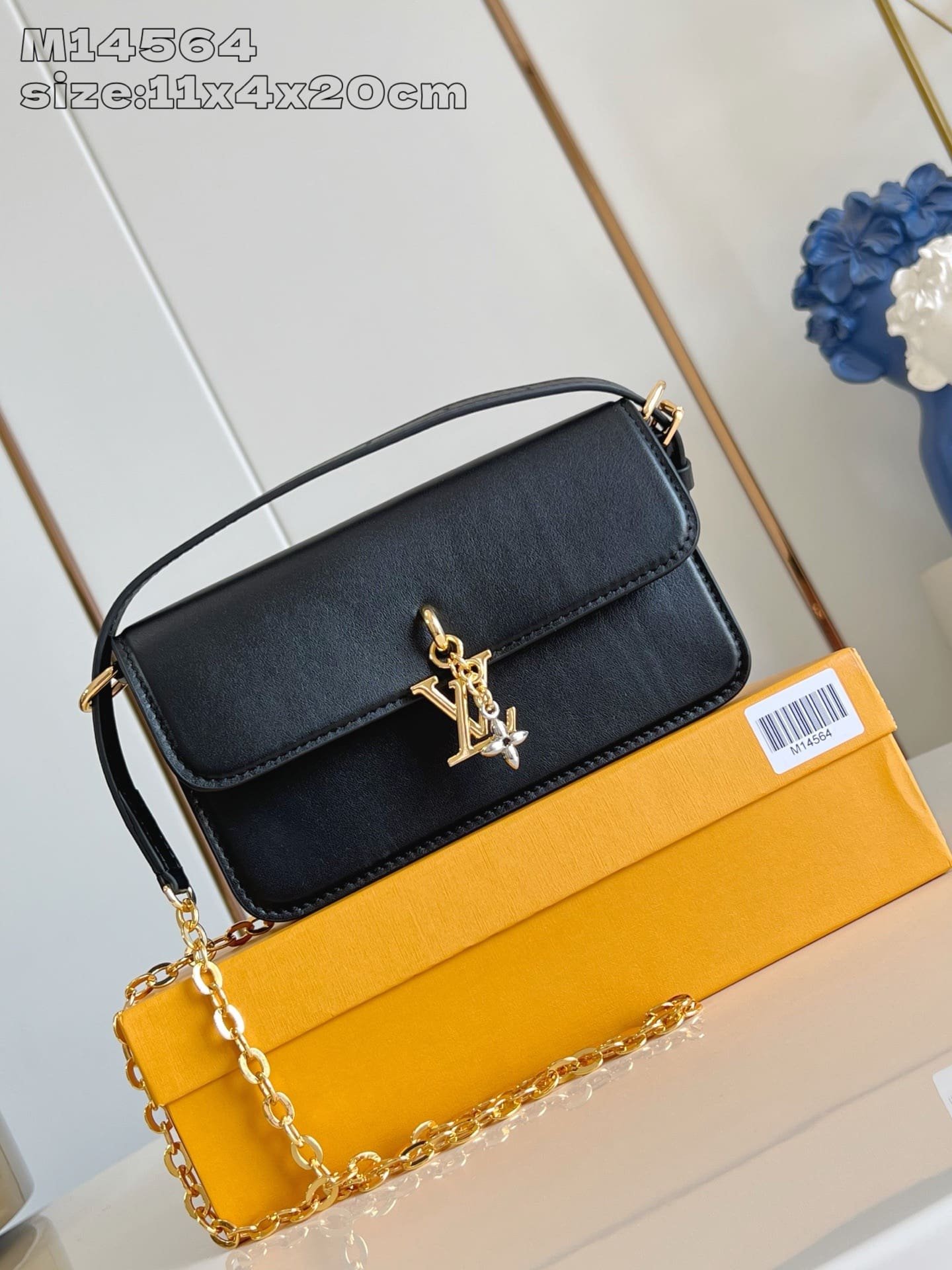 L0vis Vvtt0n M14564 Wallet On Chain LV Bloom