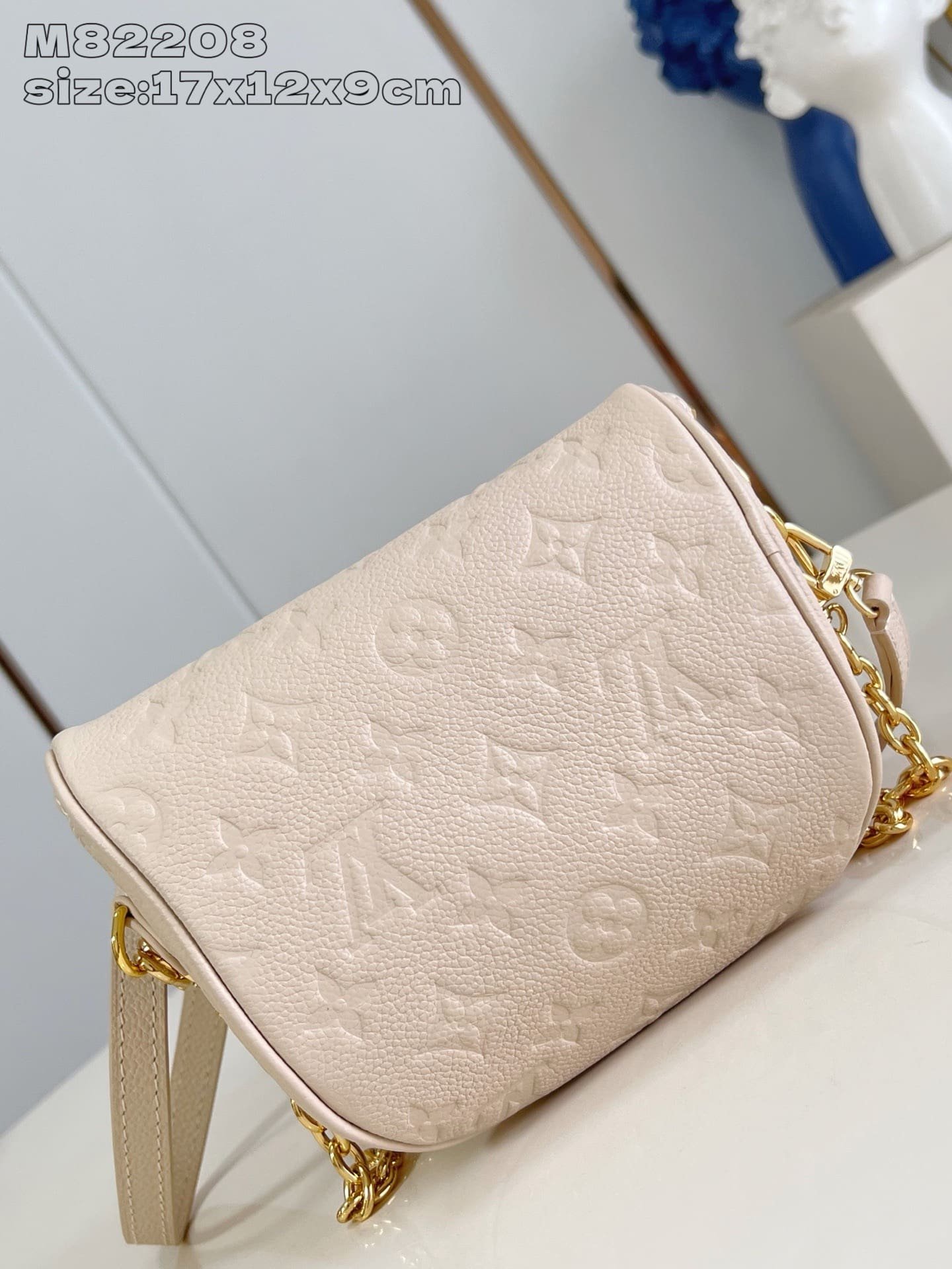 L0vis Vvtt0n M14420 Mini Bumbag