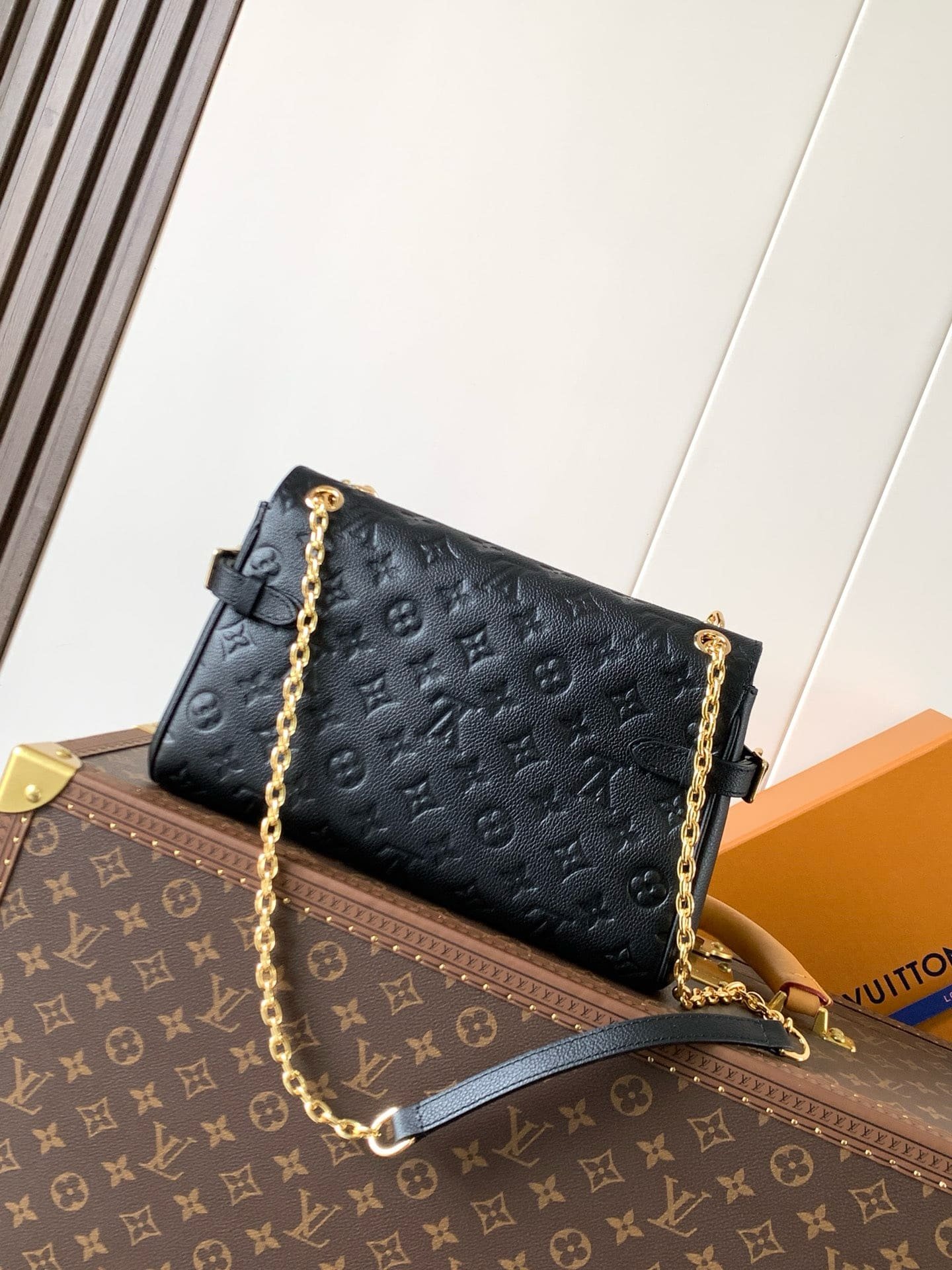 L0vis Vvtt0n M14604 Anytime Flap Bag