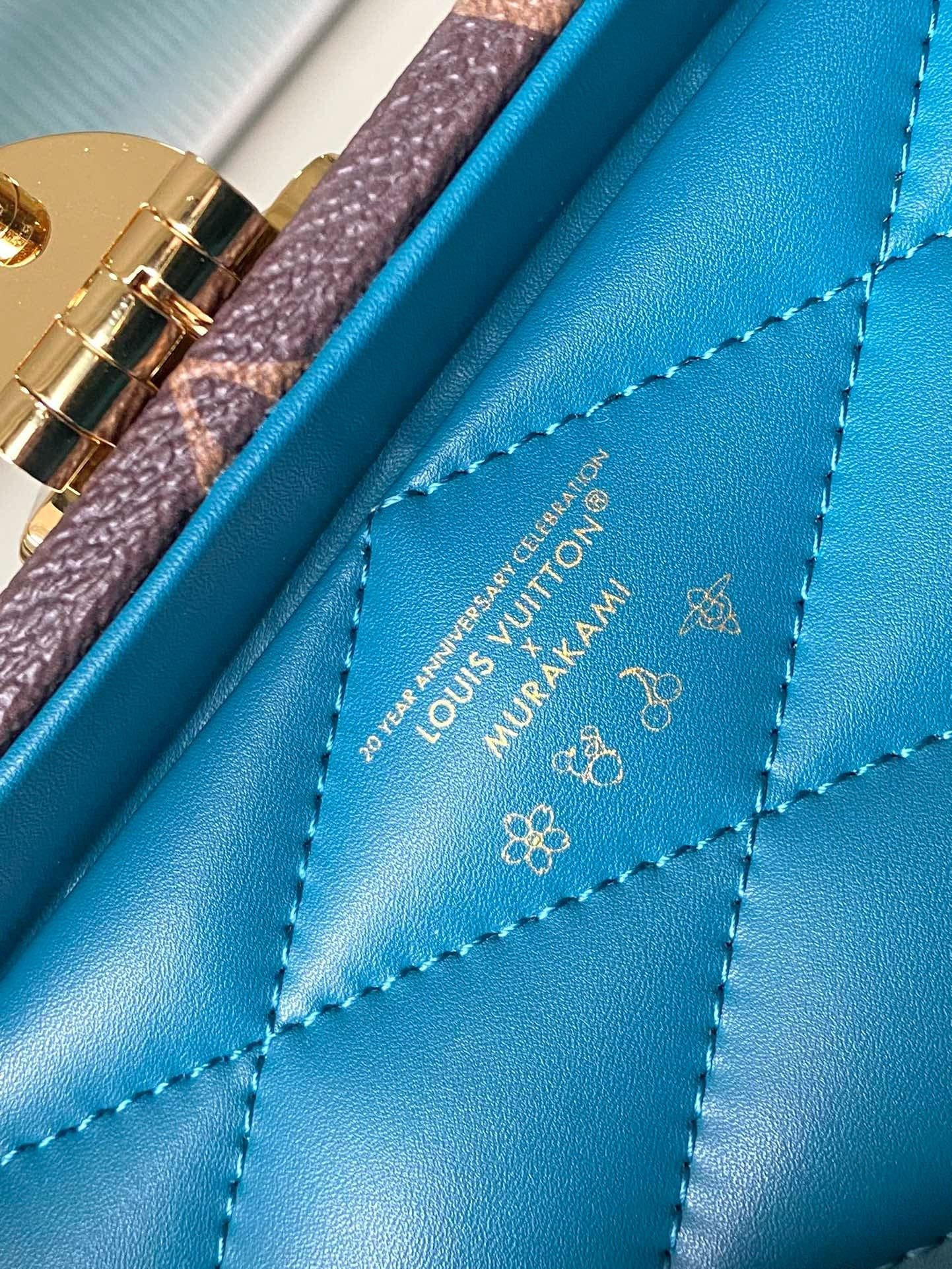 L0vis Vvtt0n M13127 LV x TM Mini Square Trunk