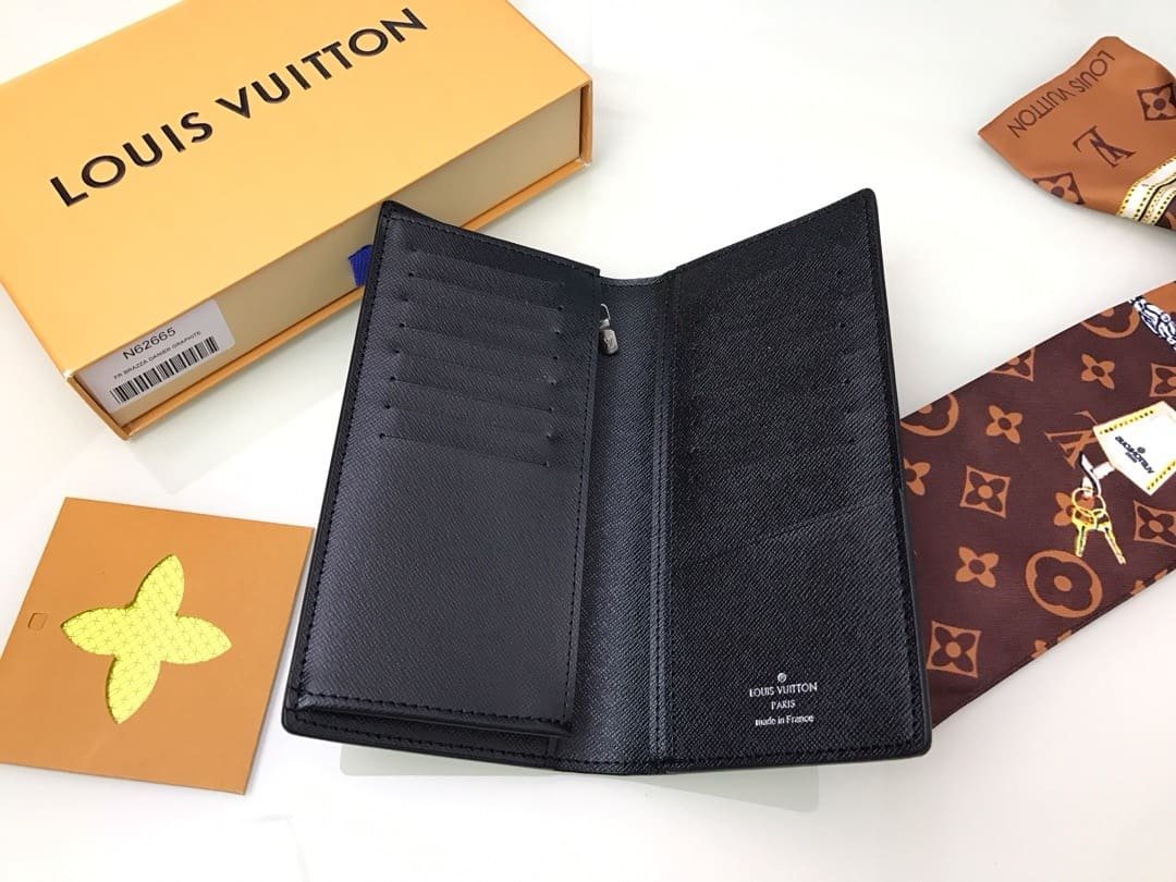 L0vis Vvtt0n N62665 Wallet
