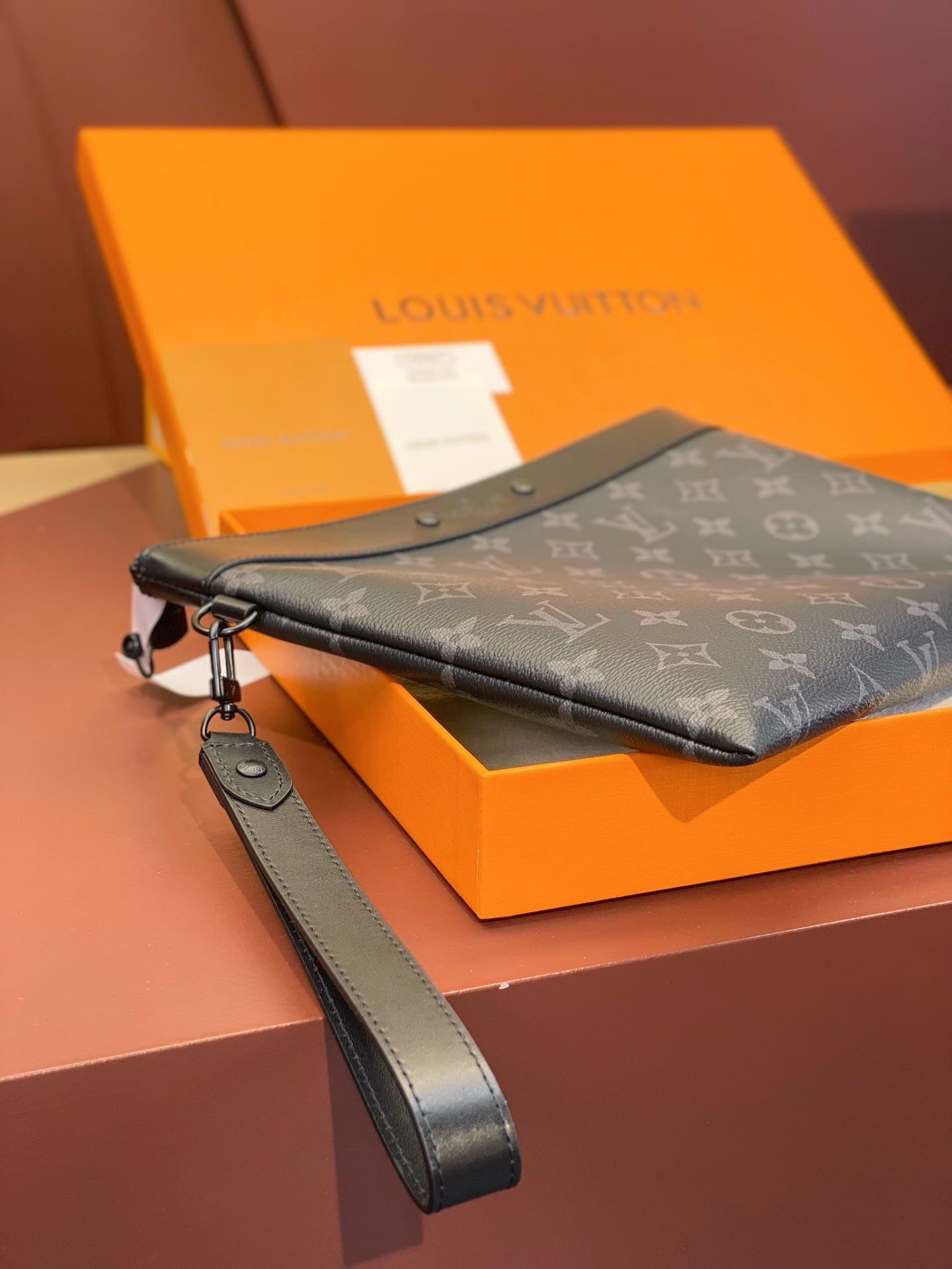 L0vis Vvtt0n M81569 Pochette To-Go