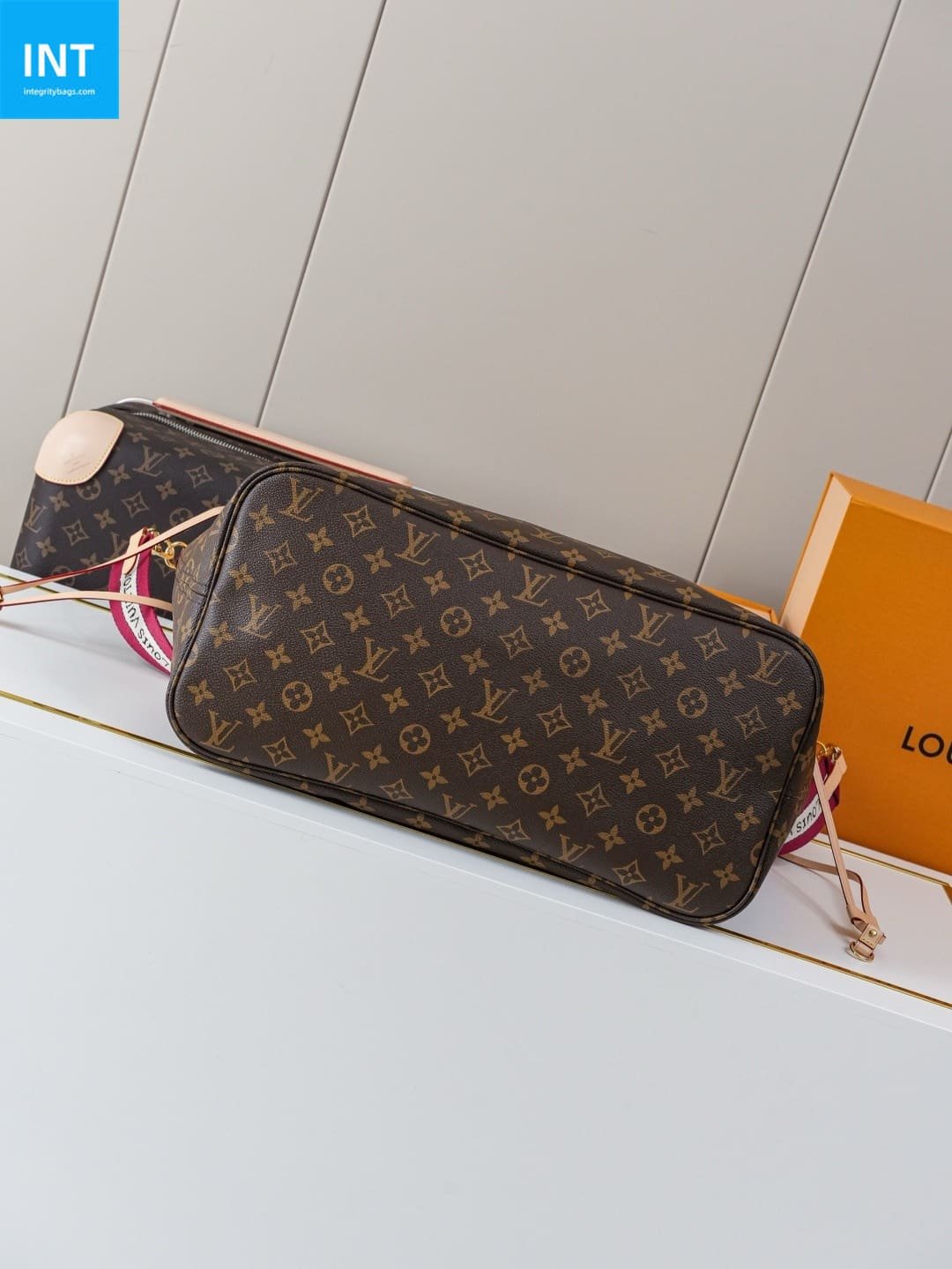 L0vis Vvtt0n M15124 Neverfull Inside Out GM