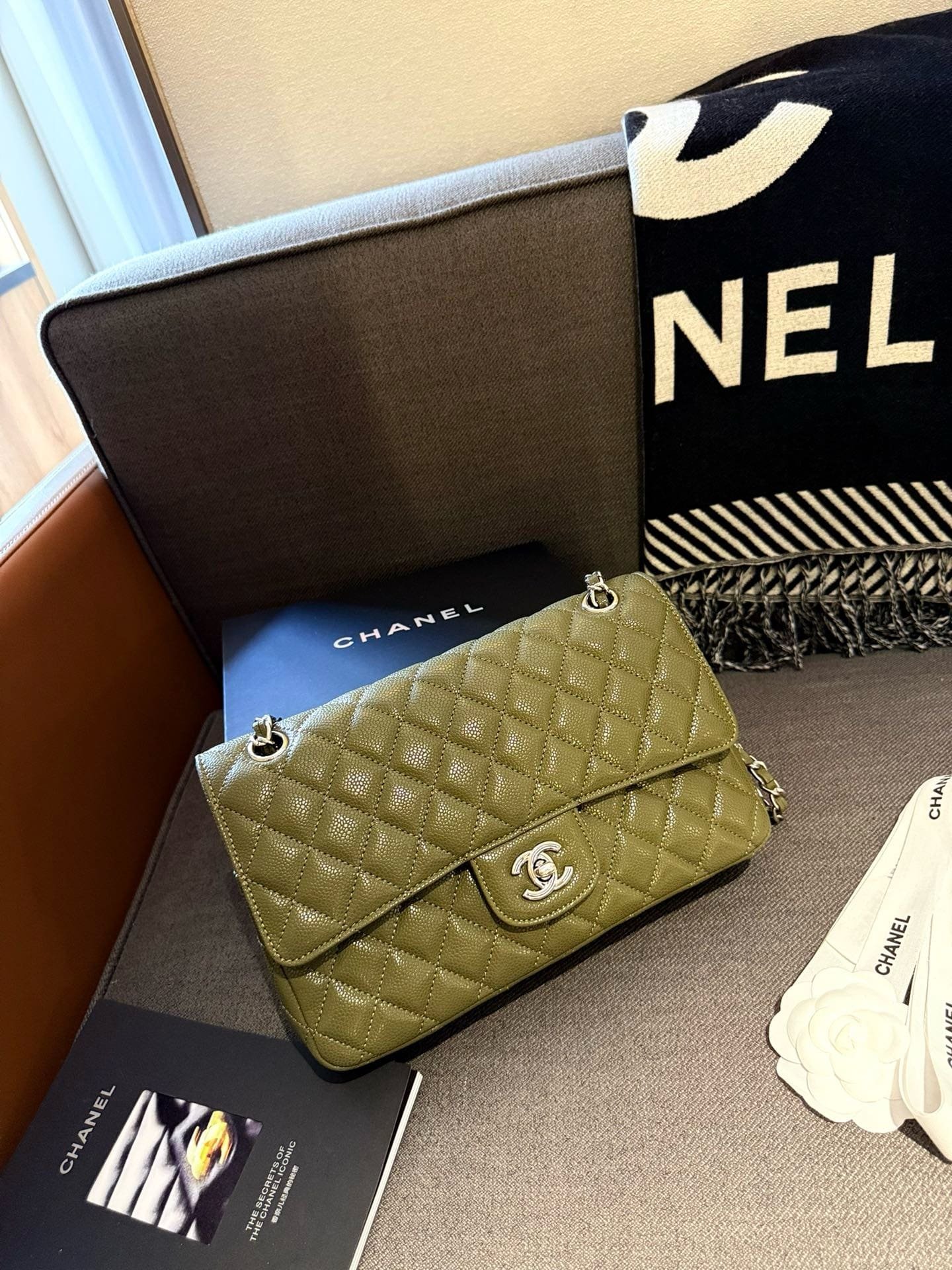 Ch**el CF Caviar Bag