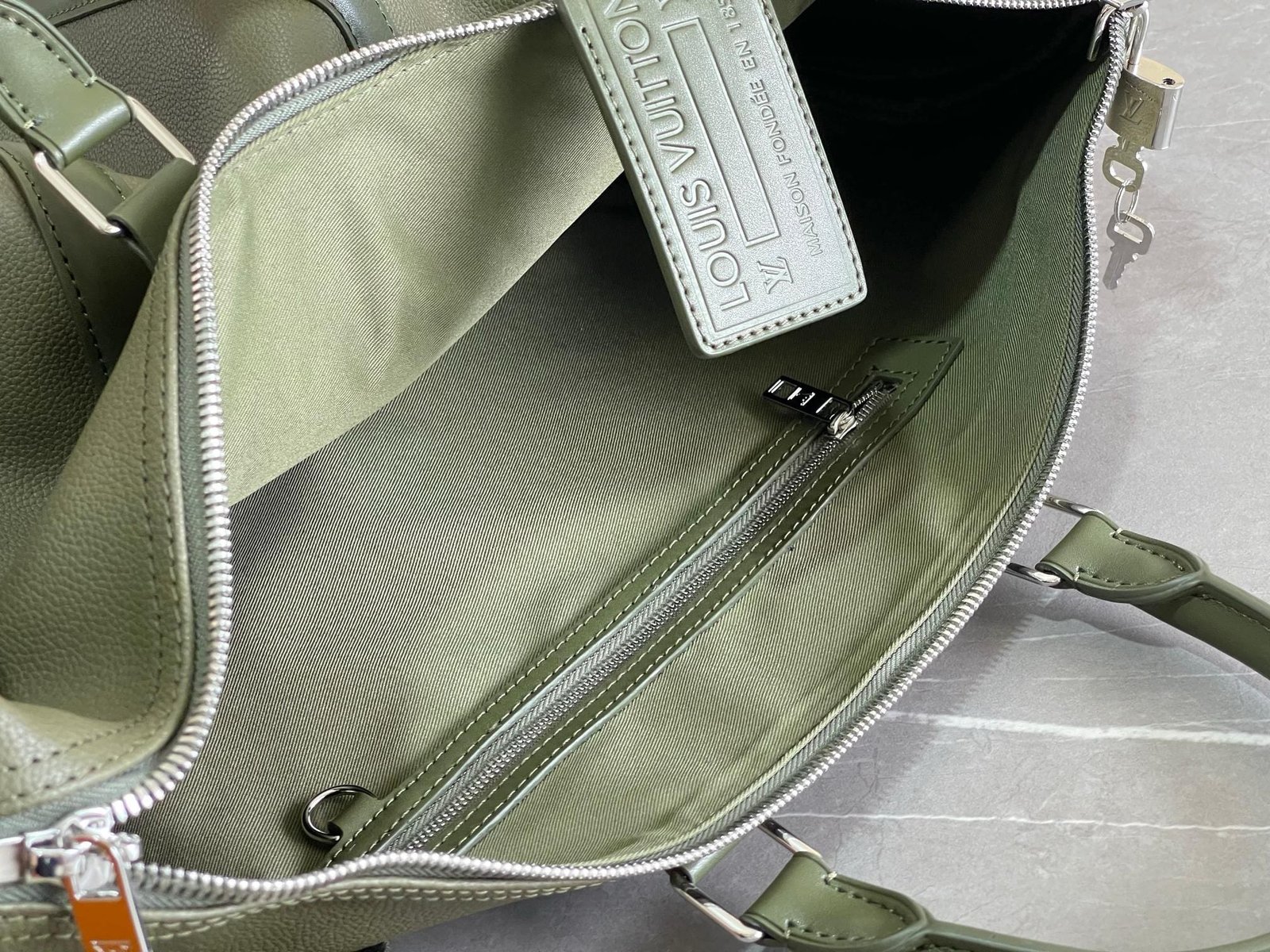 L0vis Vvtt0n M21536 Keepall Bandoulière 50