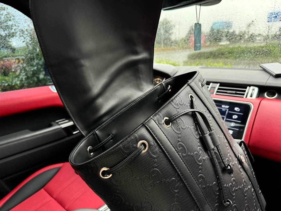 Gvc*1 GG Leather Logo Embossed Backpack