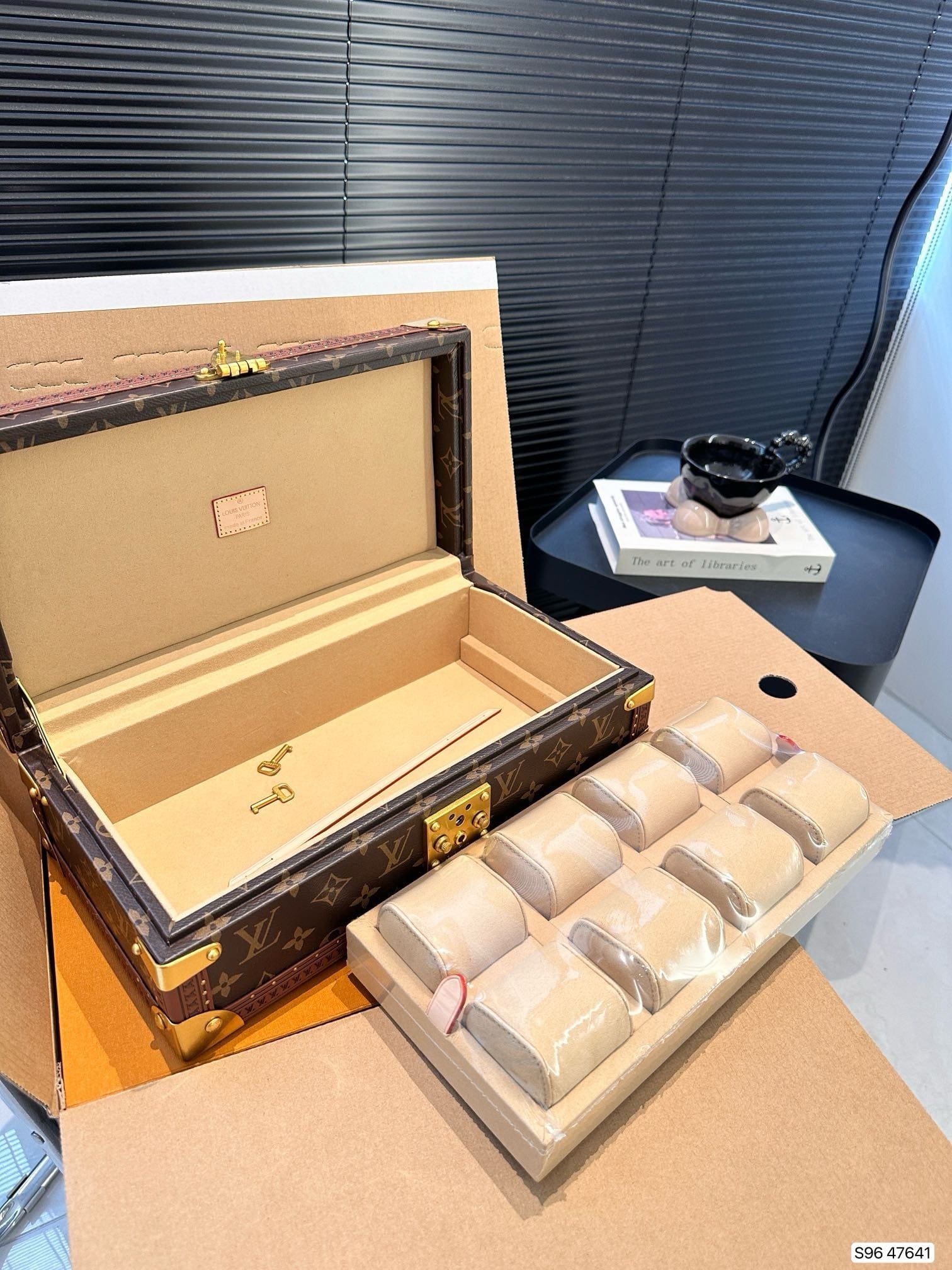 L0vis Vvtt0n M10260 Coffret 8 Montres
