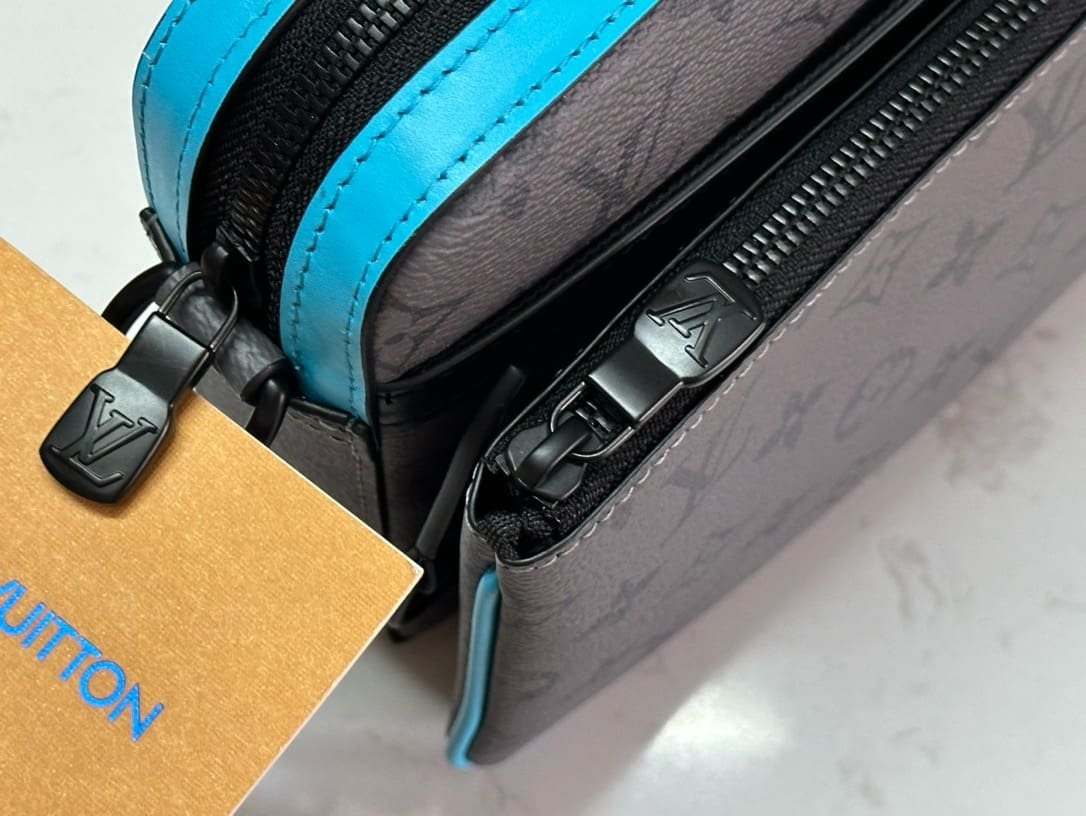 L0vis Vvtt0n M11648 Trio Messenger