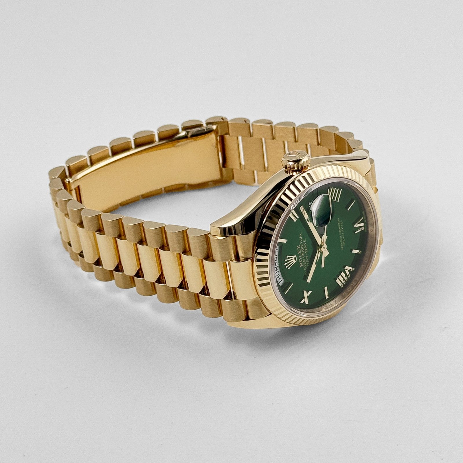 R01ex Day-Date 36 128238 Yellow Gold Green Ombre Roman Numeral Dial (2024)