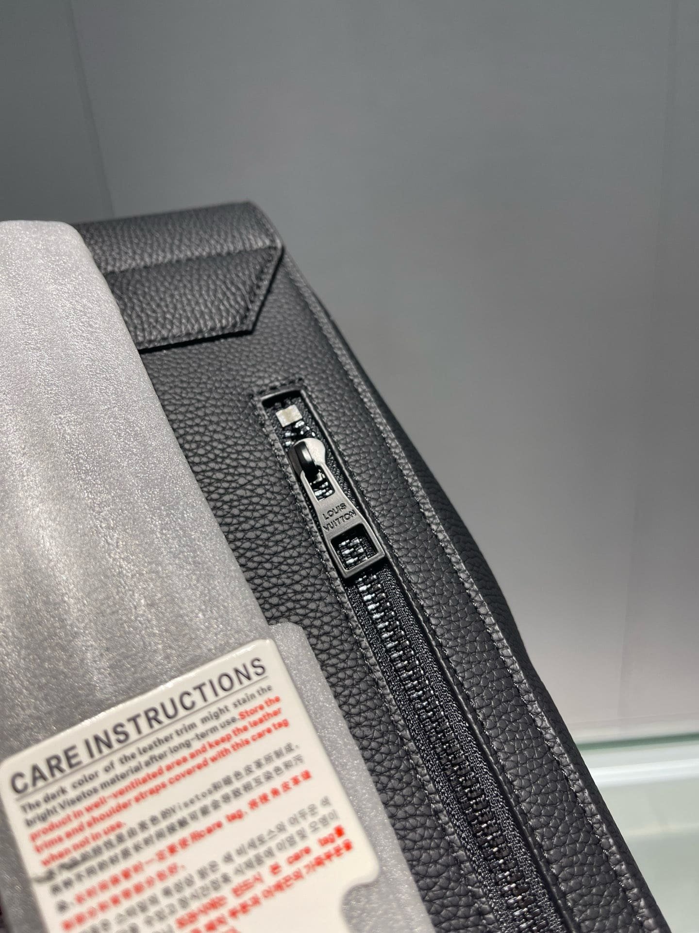 L0vis Vvtt0n M21367 Fastline Backpack