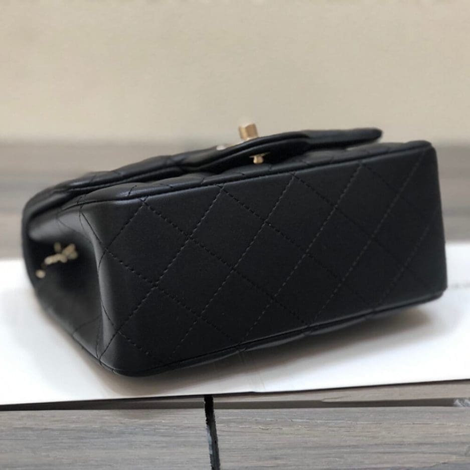 Ch**el MINI FLAP BAG A35200