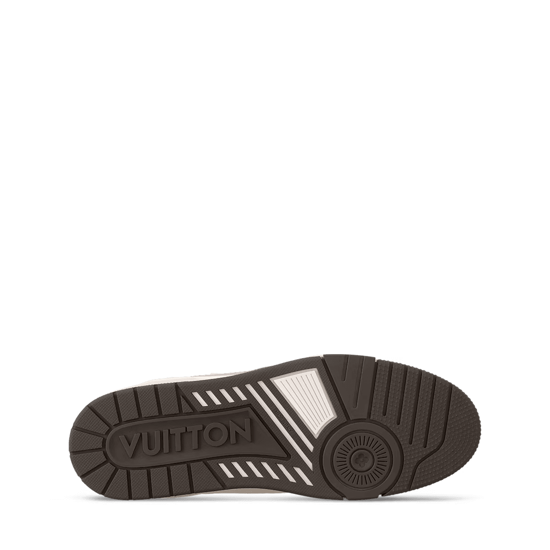L0vis Vvtt0n 1AHTFN LV Trainer Outdoor Sneaker