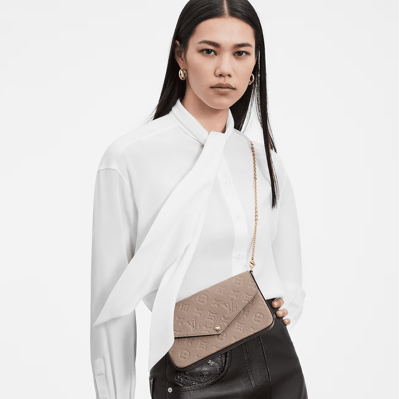 L0vis Vvtt0n M82609 Félicie Pochette