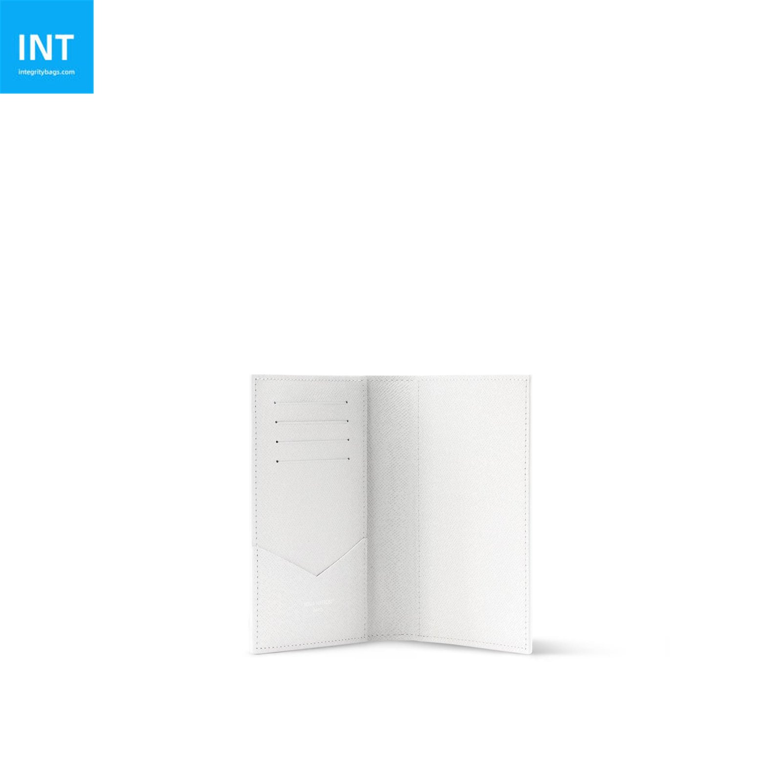 L0vis Vvtt0n M27064 Passport Cover