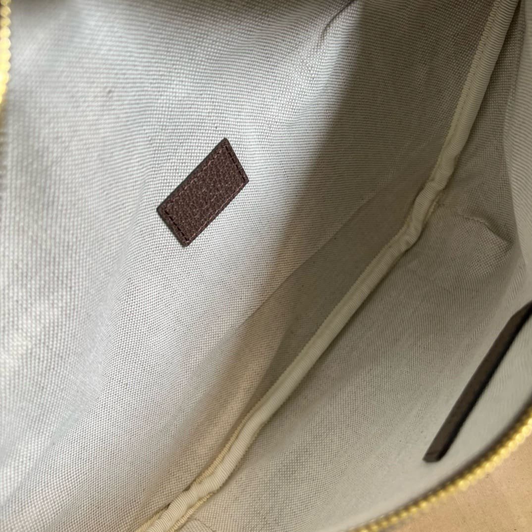 Gvc*1 JUMBO GG BELT BAG
