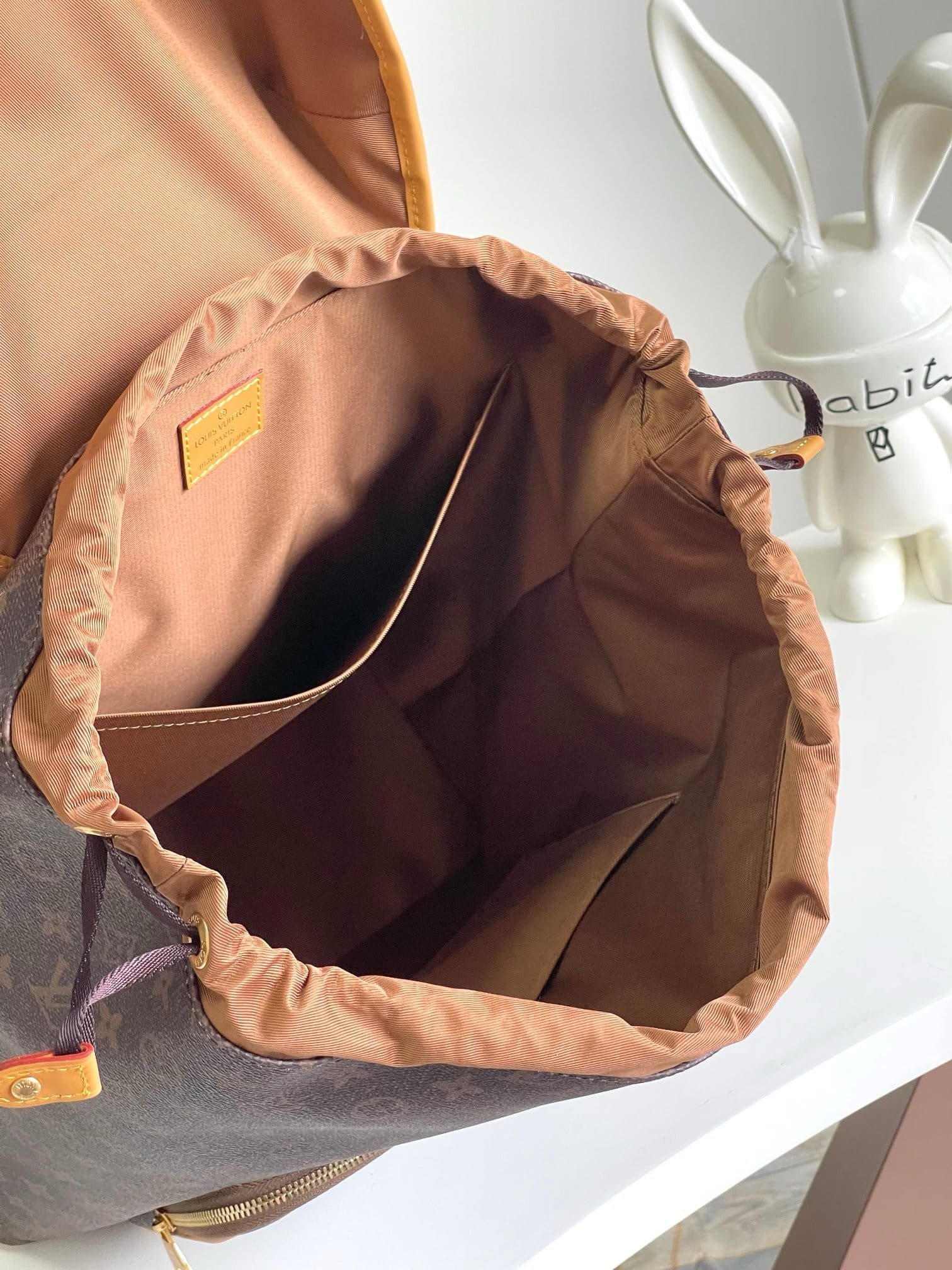 L0vis Vvtt0n M11540 Montsouris Backpack