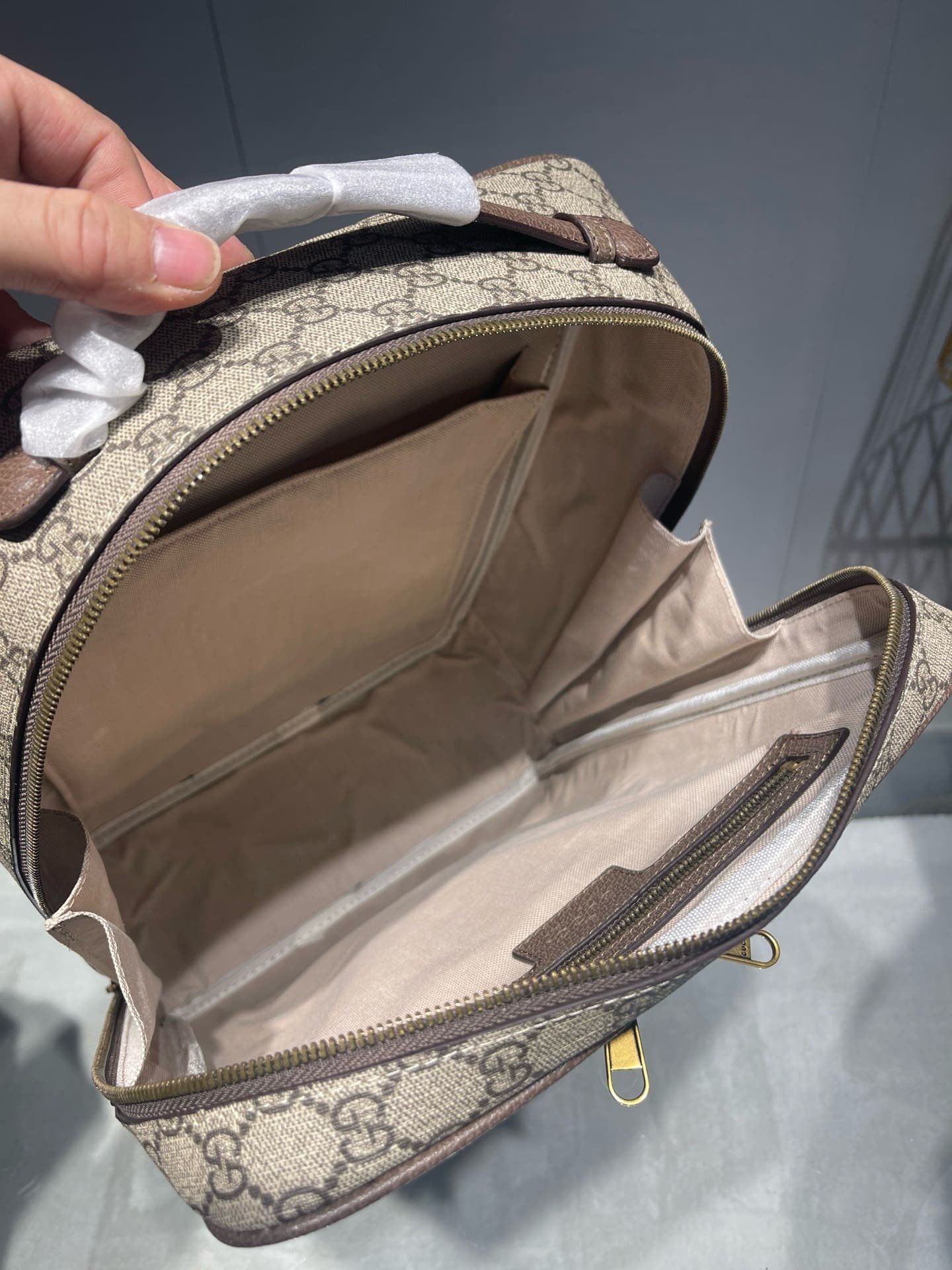 Gvc*1 OPHIDIA MEDIUM GG BACKPACK