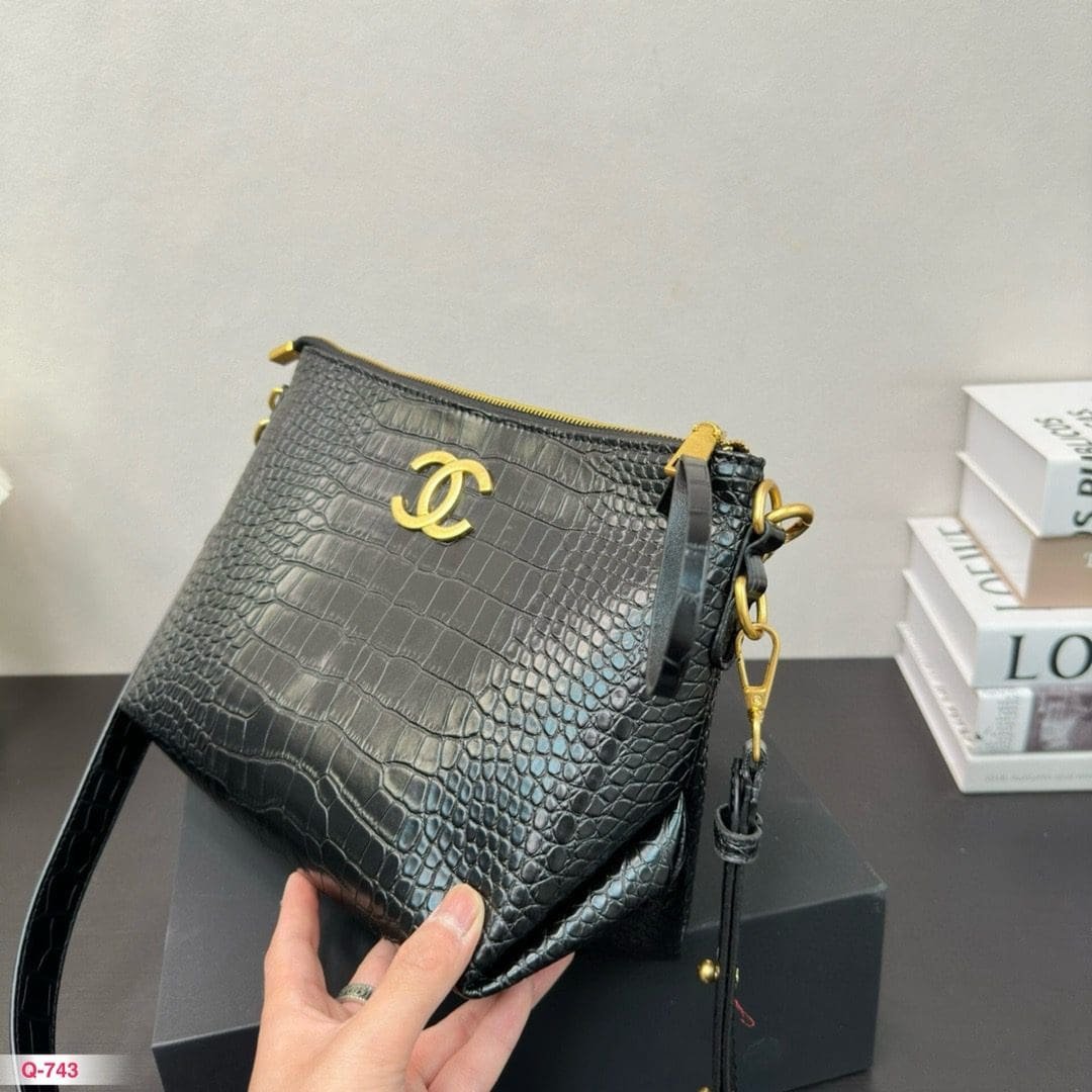 Ch**el Vintage bag