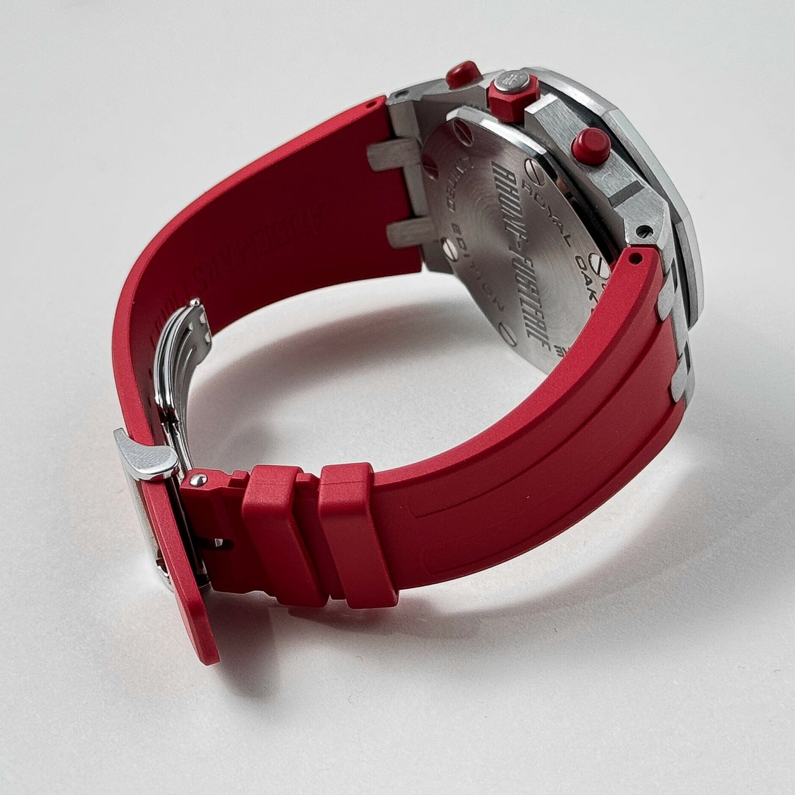 Audemars P1g*et Royal Oak Offshore Chronograph 26108ST.OO.D066CR.01 Rhone-Fusterie Stainless Steel Red Dial Limited Edition (2009)