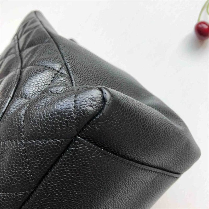 Classic Ch**el Shopping GST shopping bag