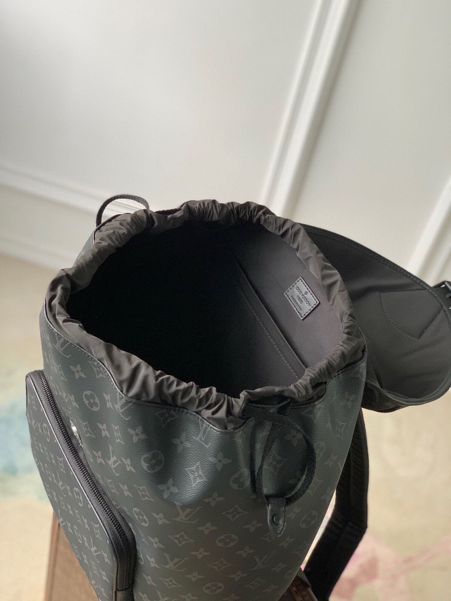L0vis Vvtt0n M46683 Montsouris Backpack