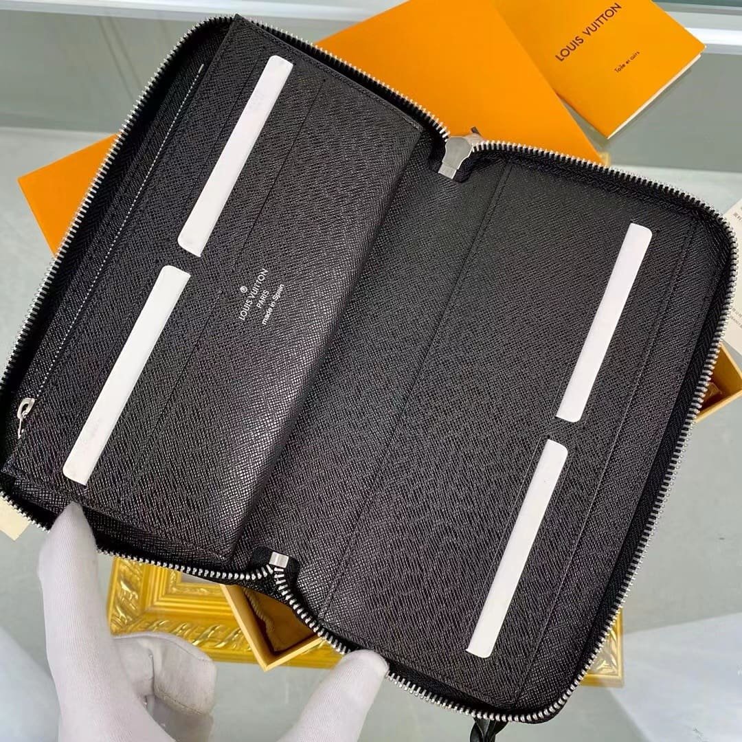L0vis Vvtt0n Organizer Zippy N63077