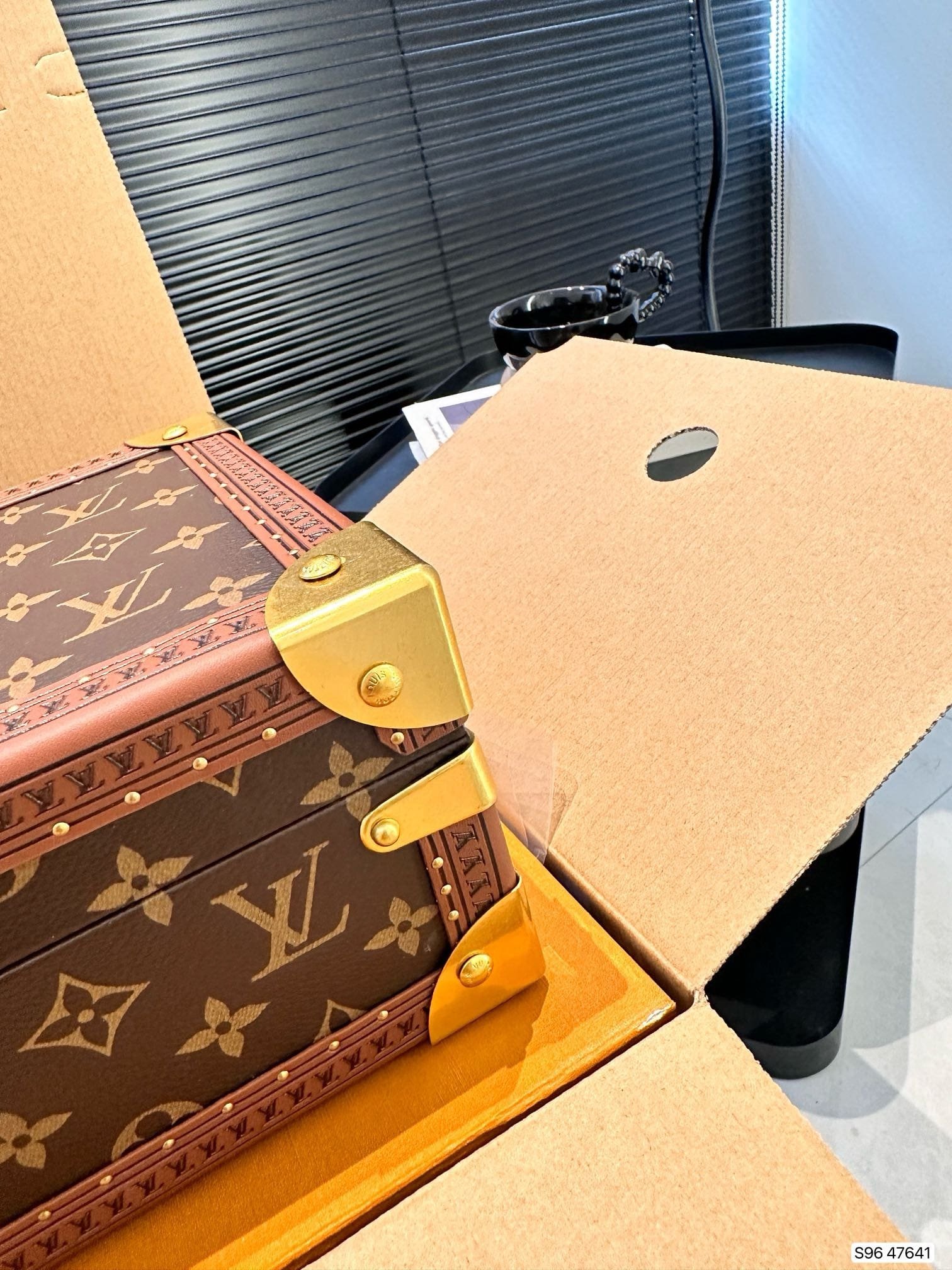 L0vis Vvtt0n M10260 Coffret 8 Montres