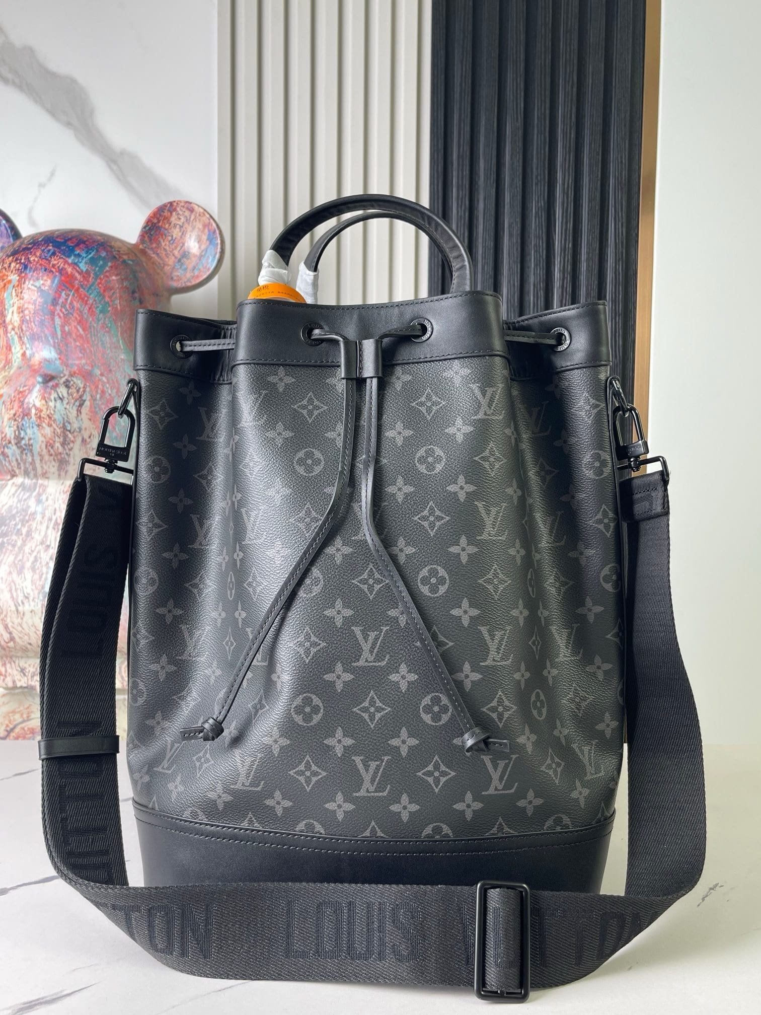 L0vis Vvtt0n M46693 Maxi Noé Sling Bag